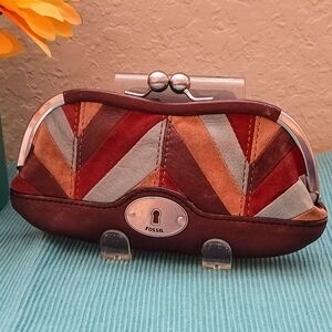FOSSIL VTG Patchwork Leather and Suede Kisslock Wristlet Boho Retro Patchwork